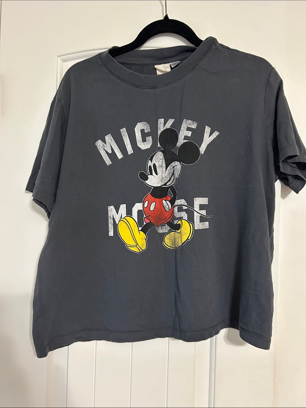 Disney Gray Short-Sleeve Mickey Mouse Tee with Red & Yellow Print